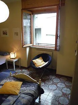 House Olivedo דירה *