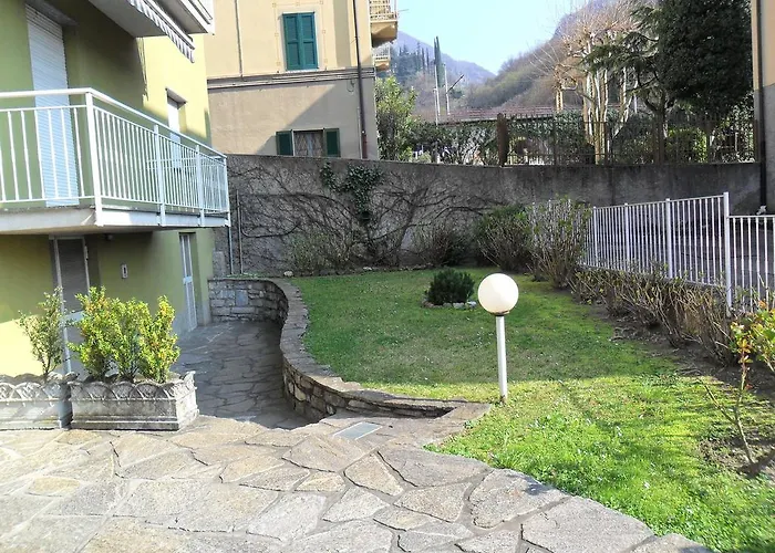 House Olivedo Daire Varenna