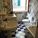 House Olivedo Apartamento Varenna