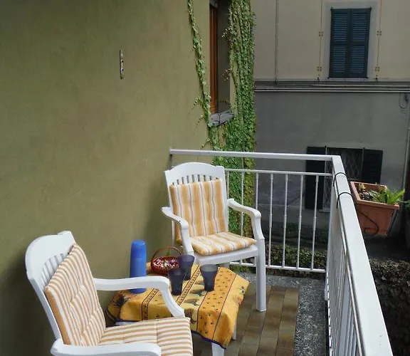 Апартаменты House Olivedo Варенна